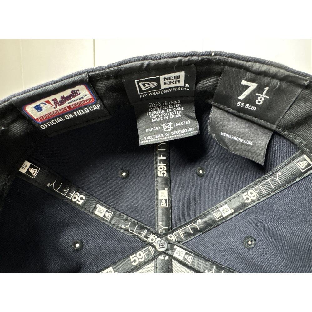 New Era NY Yankees Derek Jeter Hat Retirement Patch 59Fifty Fitted 7 1/8 - Picture 7 of 7